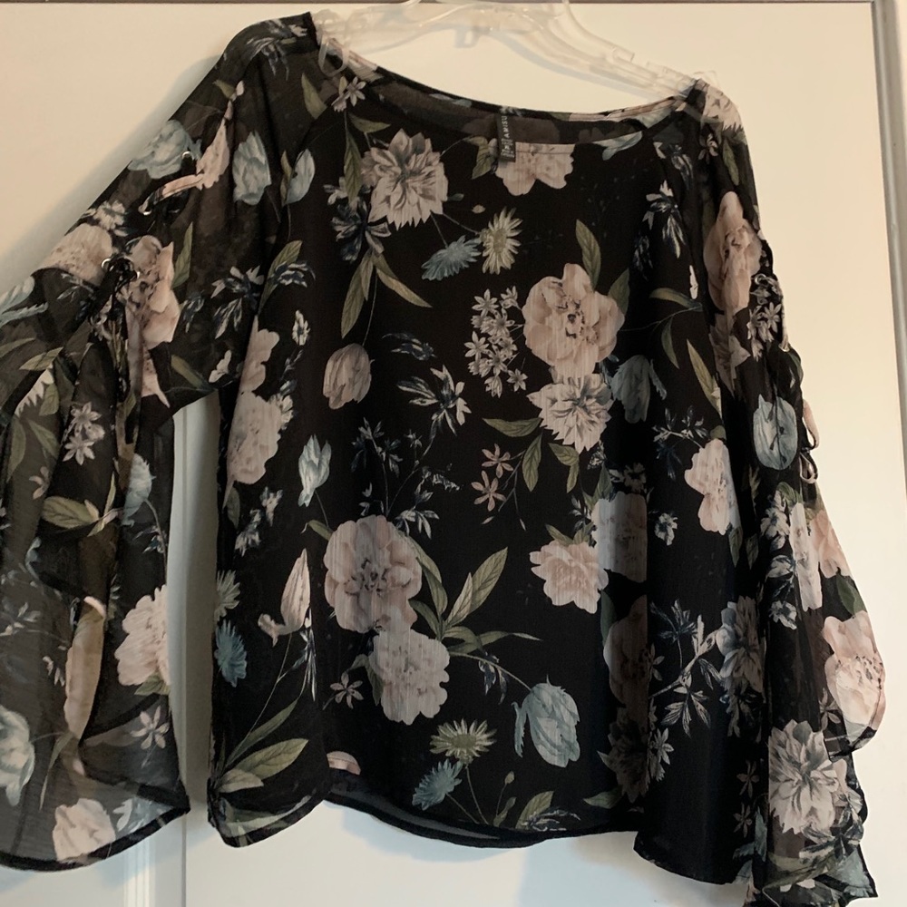 Women’s dress shirt size xl